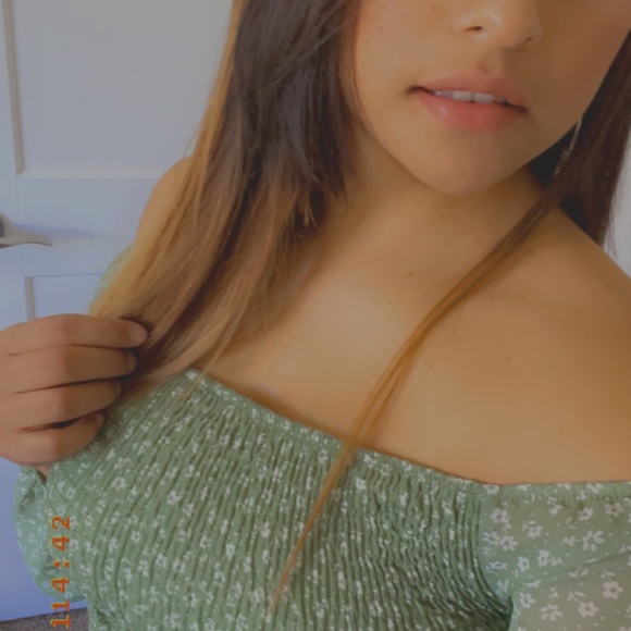 Meet your Posher, Jess - Picture 1 of 1